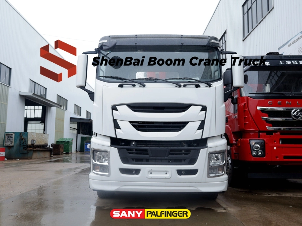 Japanese Brand 6X4 Cargo Truck with 16 Ton Hydraulic Straight Boom Crane for Sale